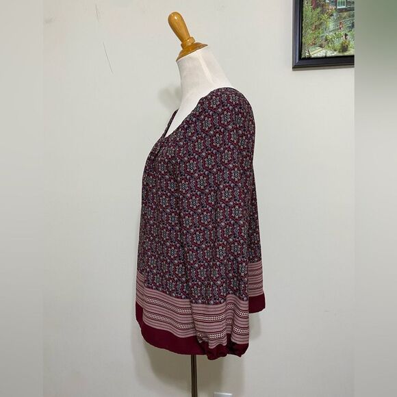 Bobeau Relaxed Top Blouse Tile Print Medallion Boat Neck Top Burgundy Size S - Picture 7 of 13
